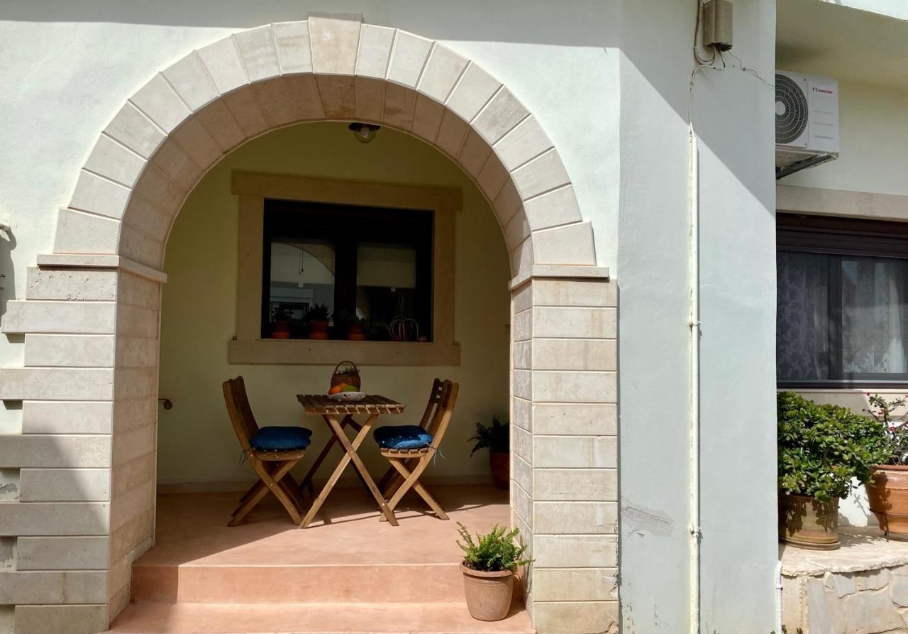 Rebekka'S House Apartment Zakros Exterior photo